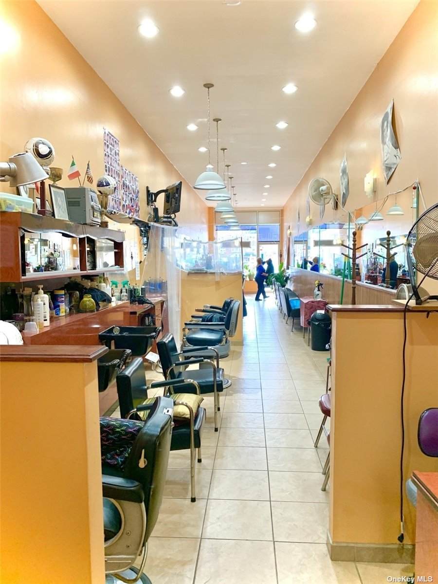 25-03 Parsons Boulevard - Photo 1