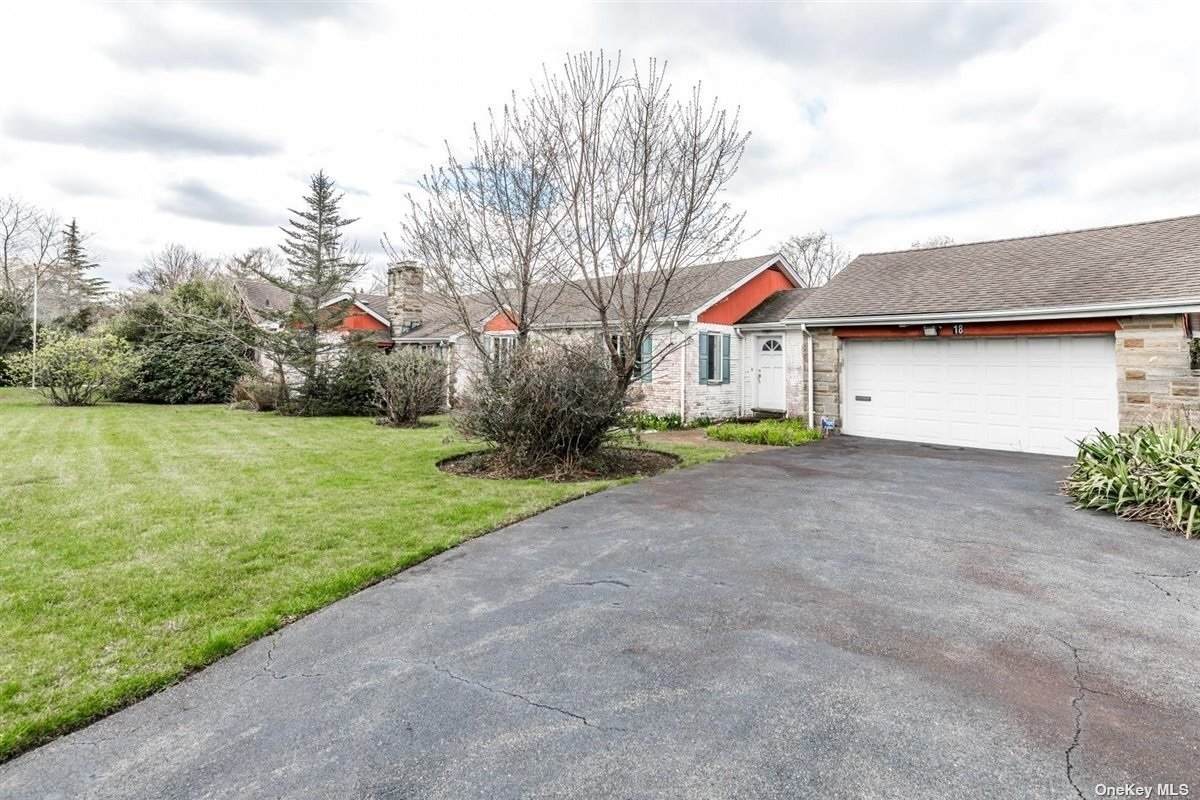 18 Hilton Avenue - Photo 1