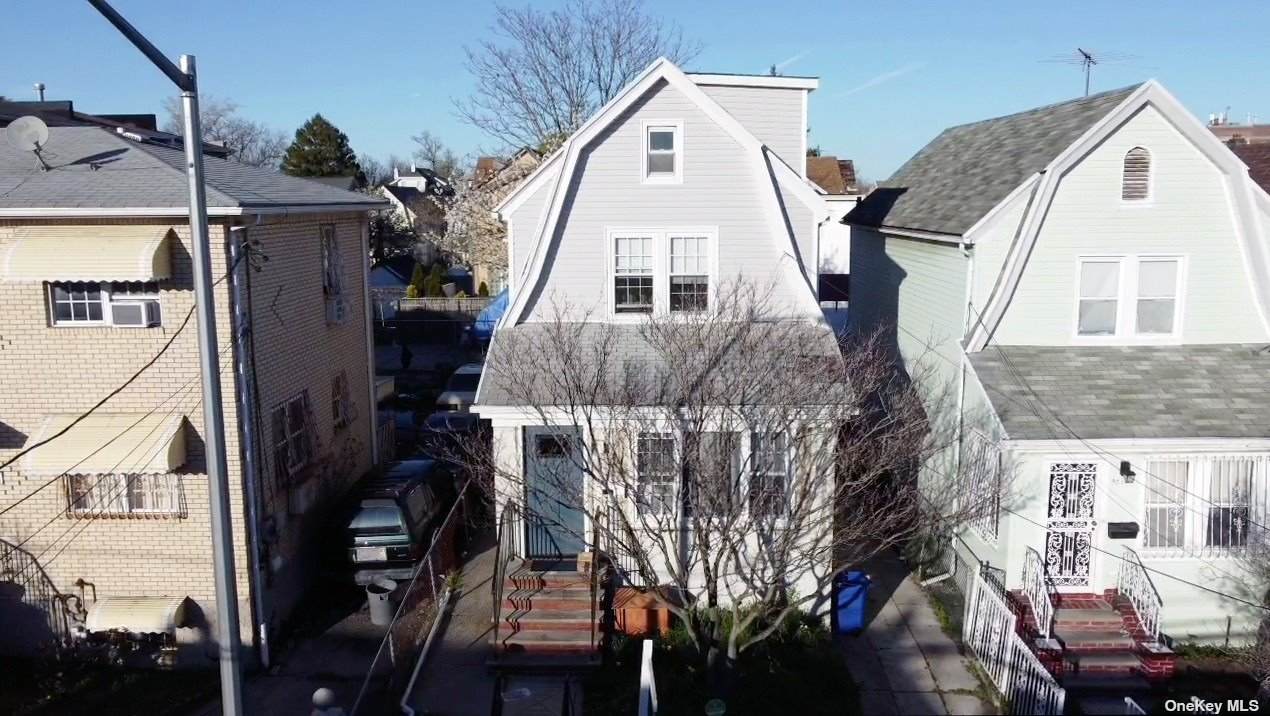 90-15 187th Street - Photo 1