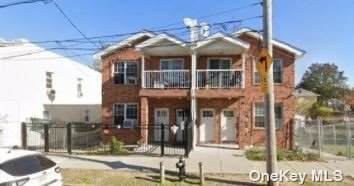 1017 Hemlock Street - Photo 1