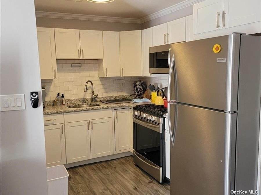 17 El Camino - Photo 1
