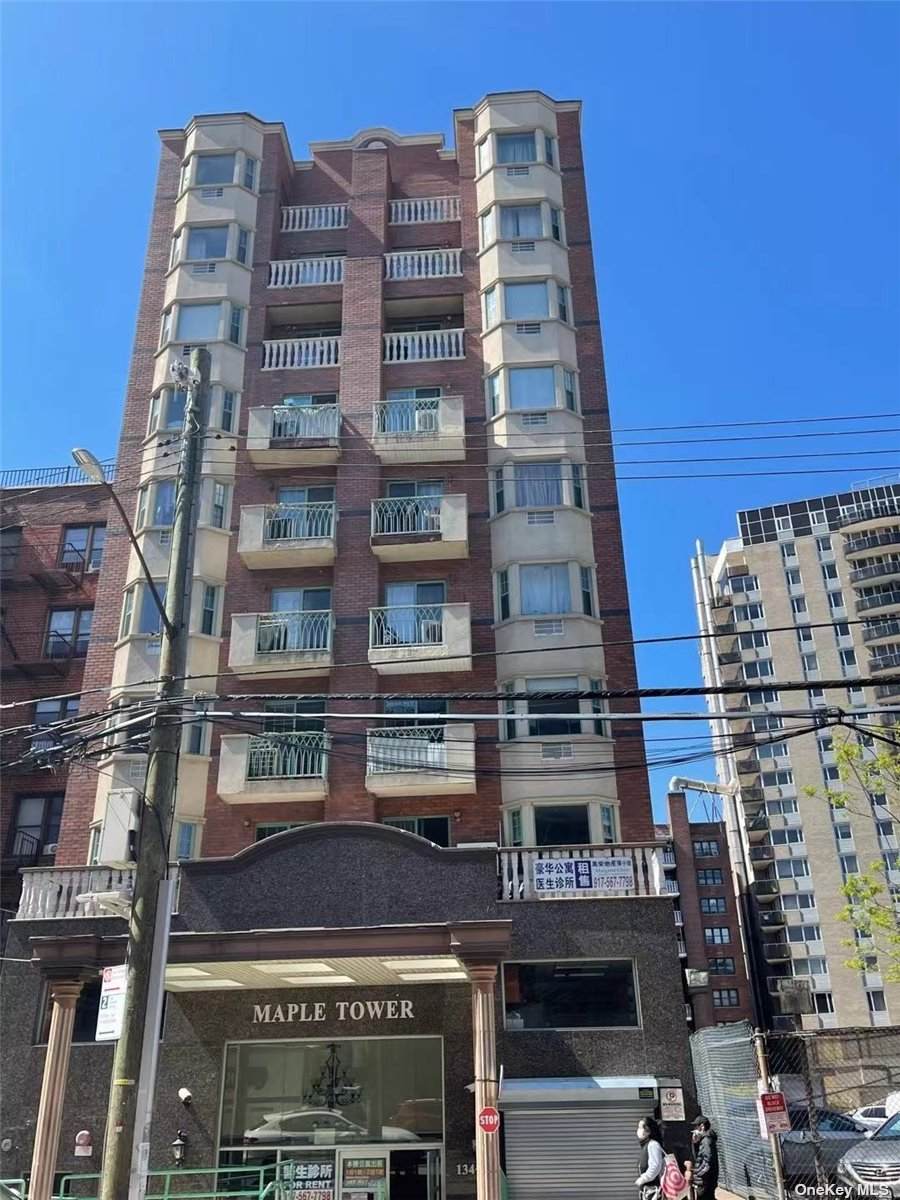 134-43 Maple Avenue - Photo 1