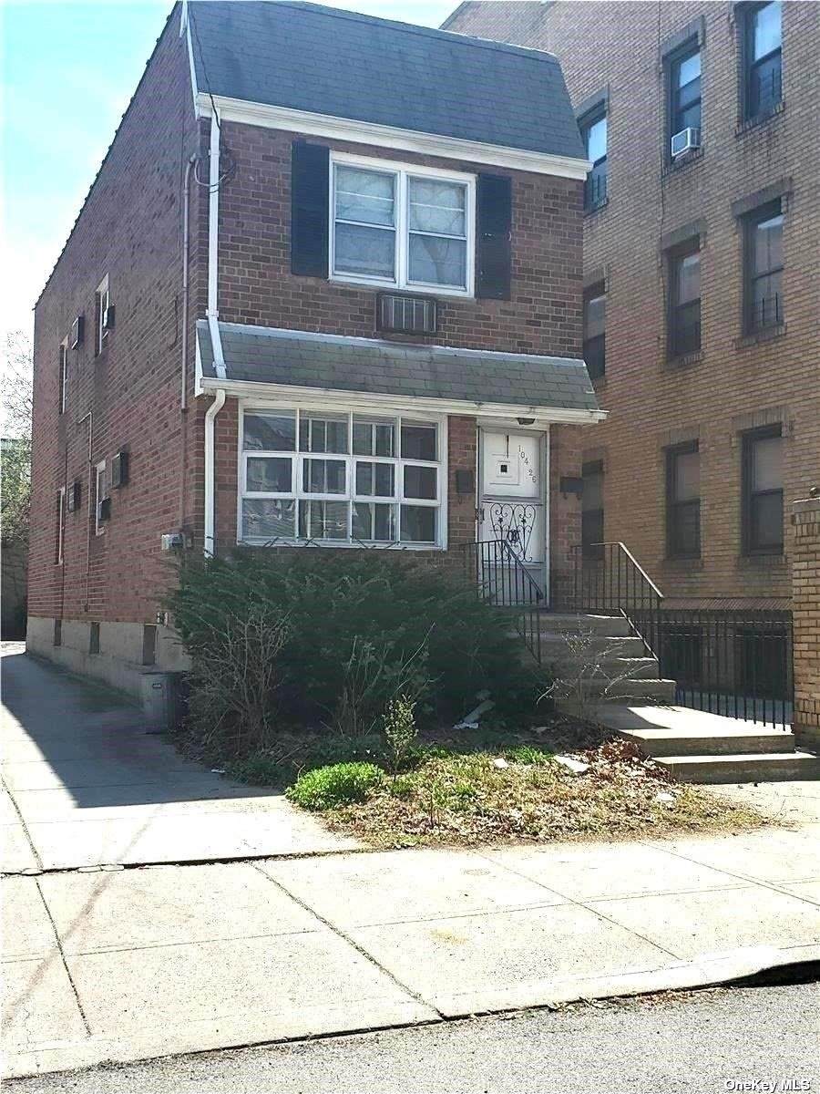 104-26 90 Avenue - Photo 1