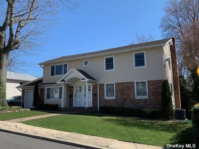 10 3rd Avenue - Photo 1