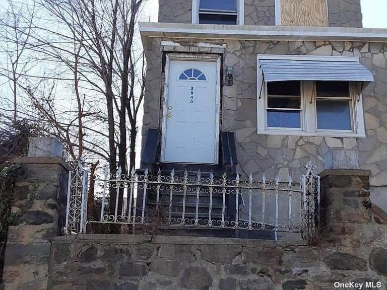 2040 Haviland Avenue - Photo 1