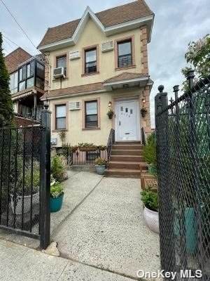 61-26 Mt Olivet Crescent - Photo 1