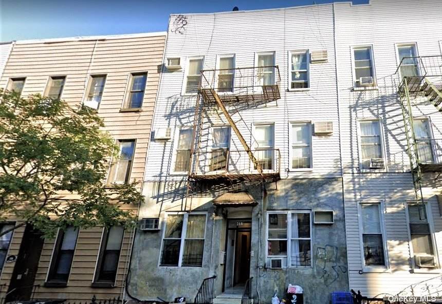 218 Suydam Street - Photo 1