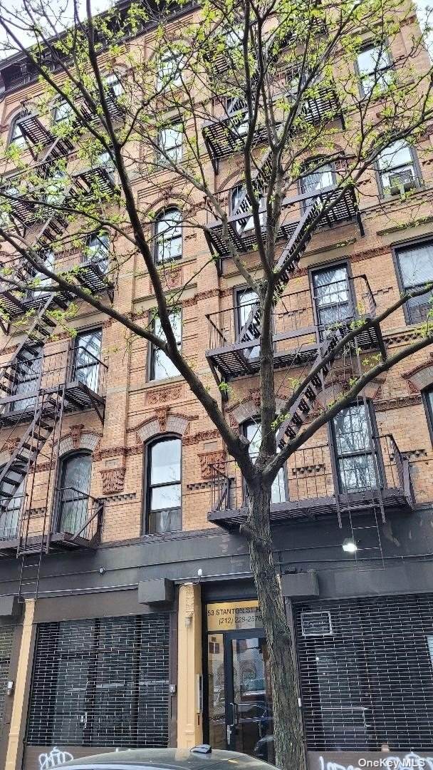 53 Stanton Street - Photo 1