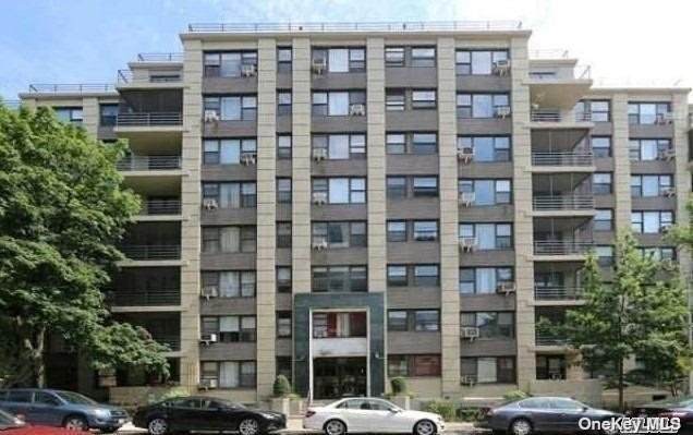 98-34 63 Drive - Photo 1