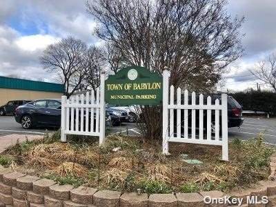 718-724 Welllwood Avenue - Photo 1