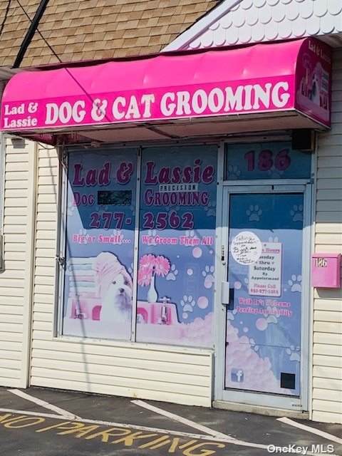 Islip Avenue - Photo 1