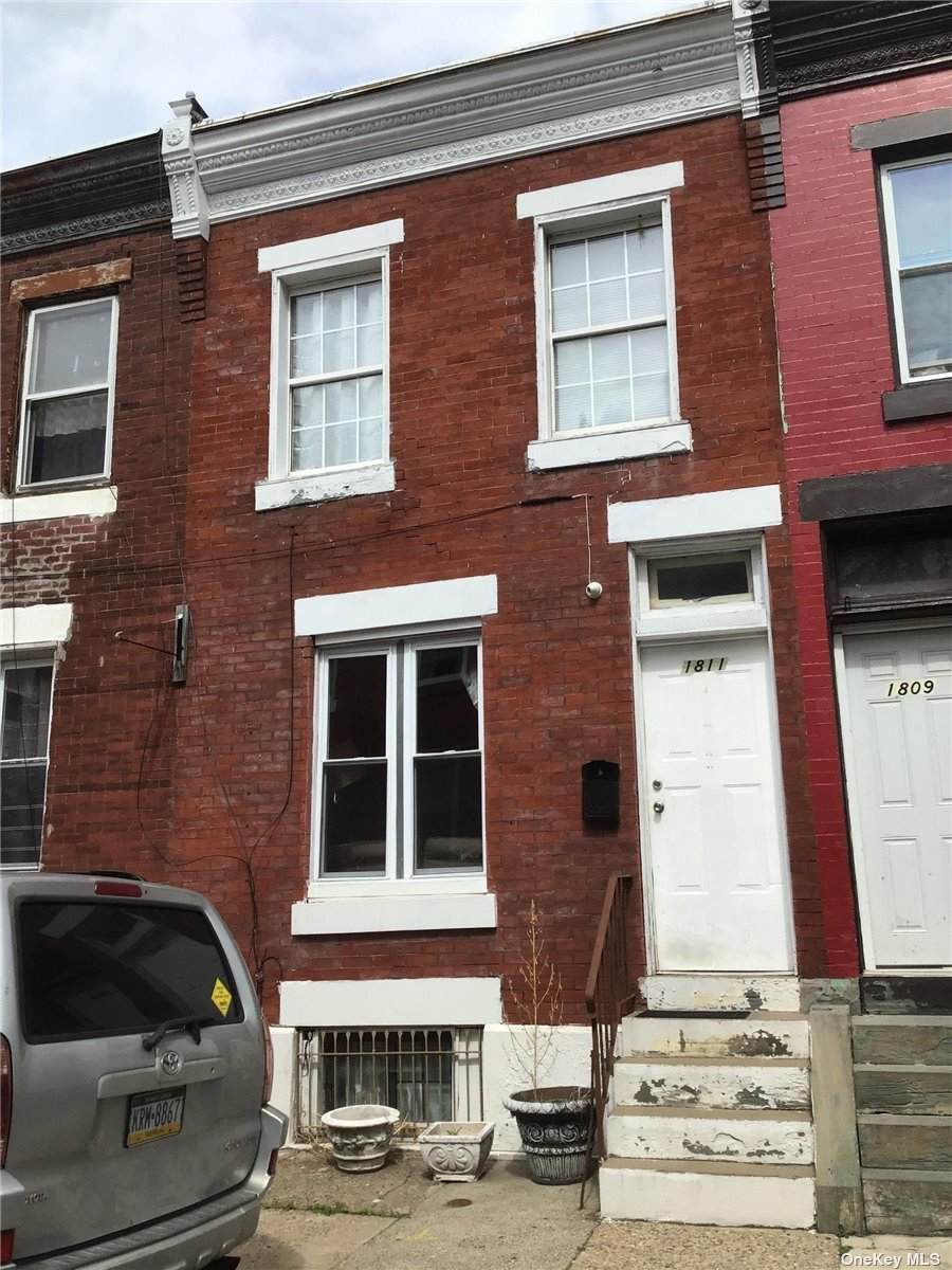 1811 Reese Street - Photo 1