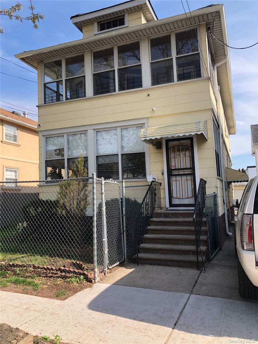 115-10 14th Avenue - Photo 1