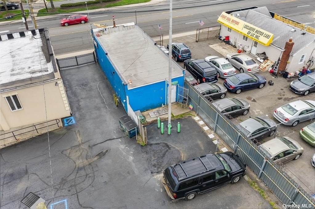 807 Montauk Hwy - Photo 1