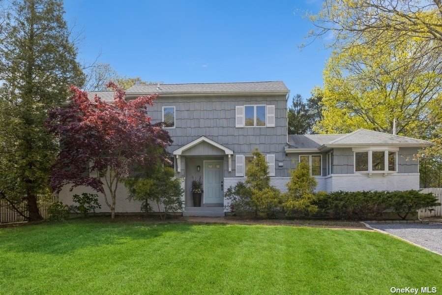 28 Foster Avenue - Photo 1