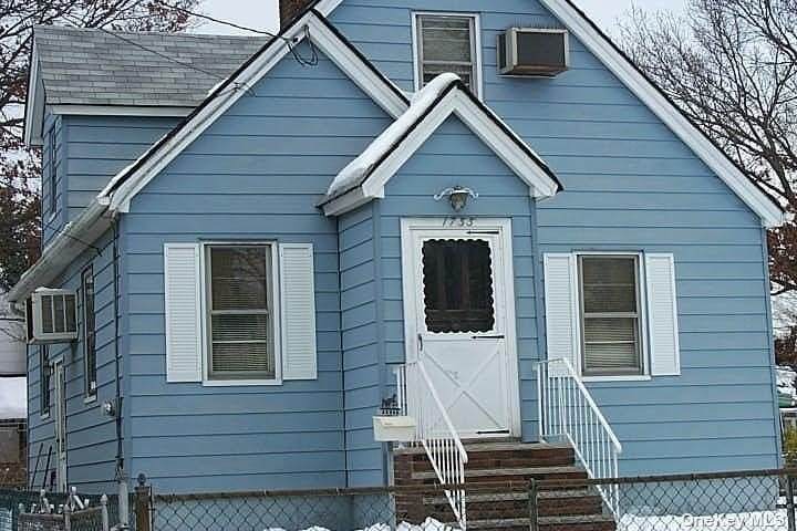1733 Westmoreland Road - Photo 1