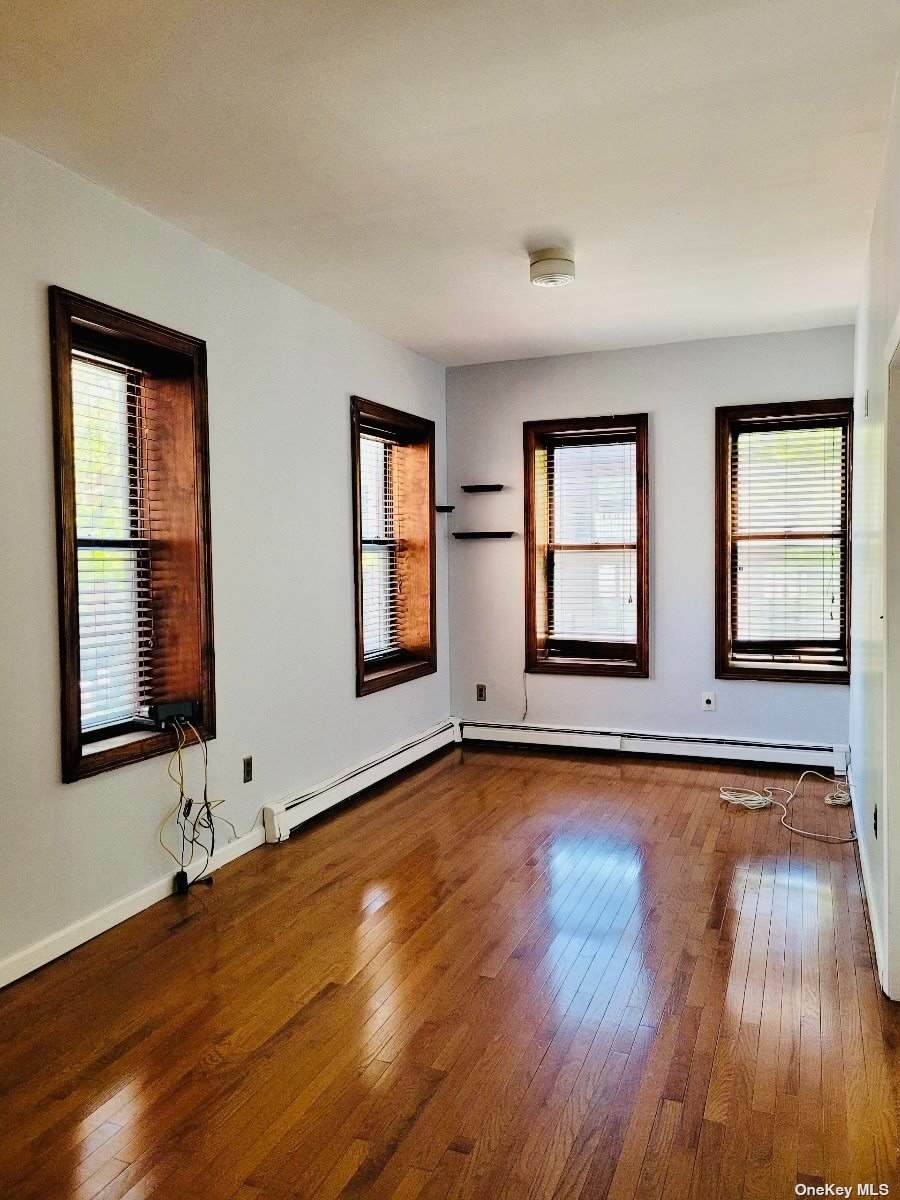 899 Greene Avenue - Photo 1