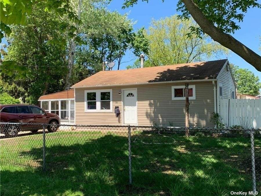 31 Willow Street - Photo 1