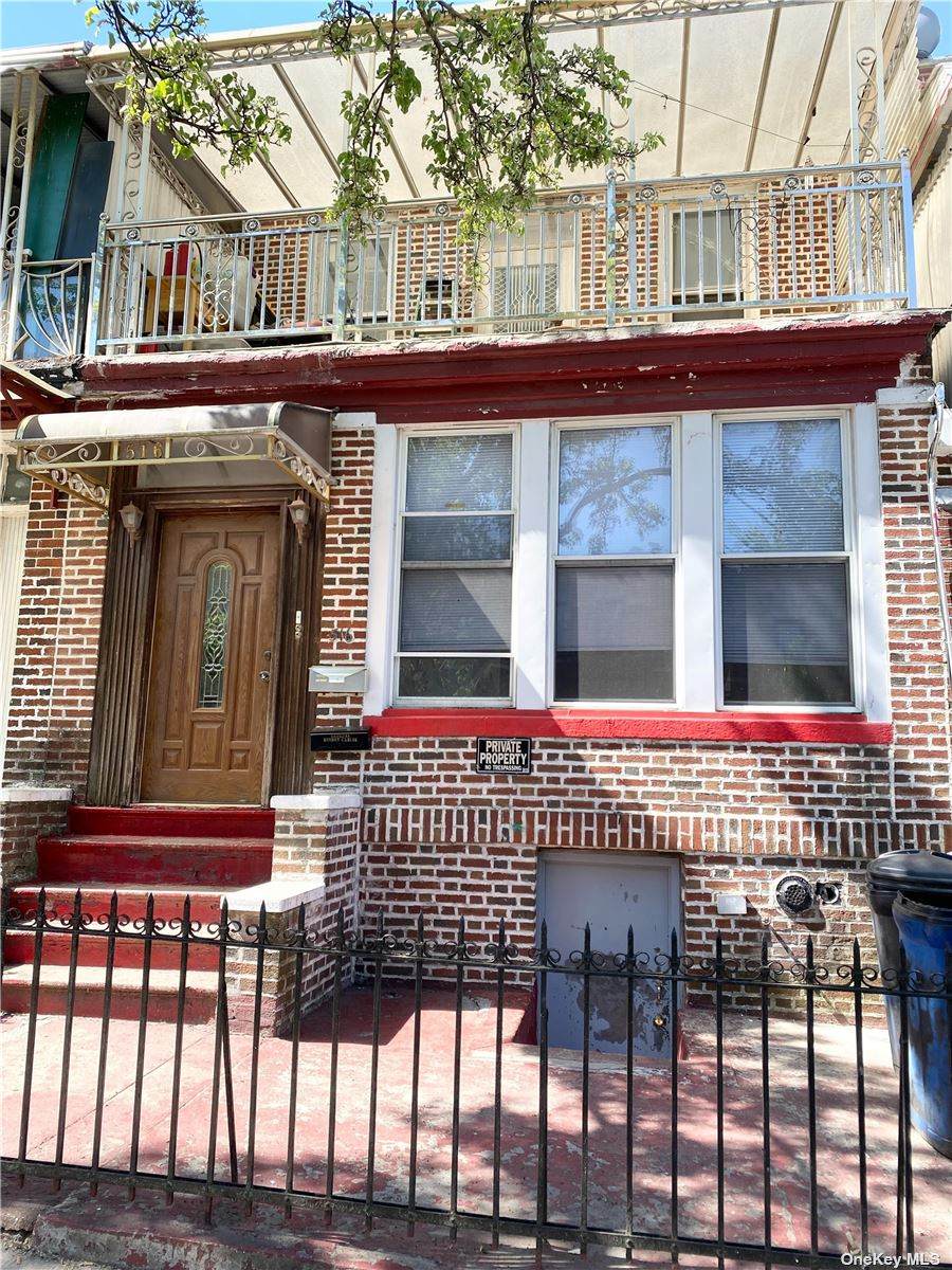 516 40th Street - Photo 1