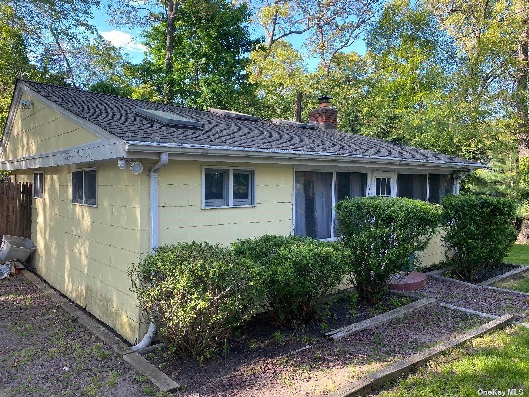 55 Uranus Road - Photo 1