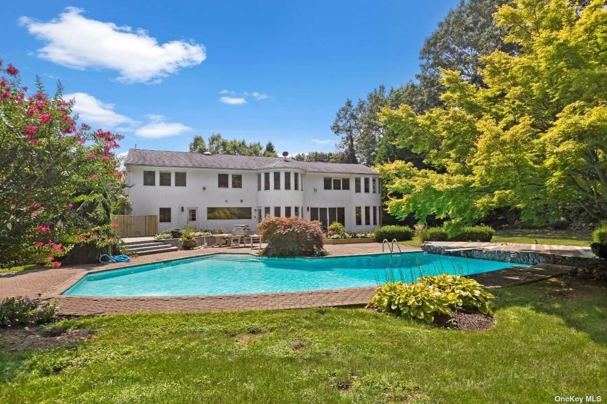 40 Westwood Lane - Photo 1