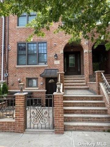 21-63 45th Street - Photo 1
