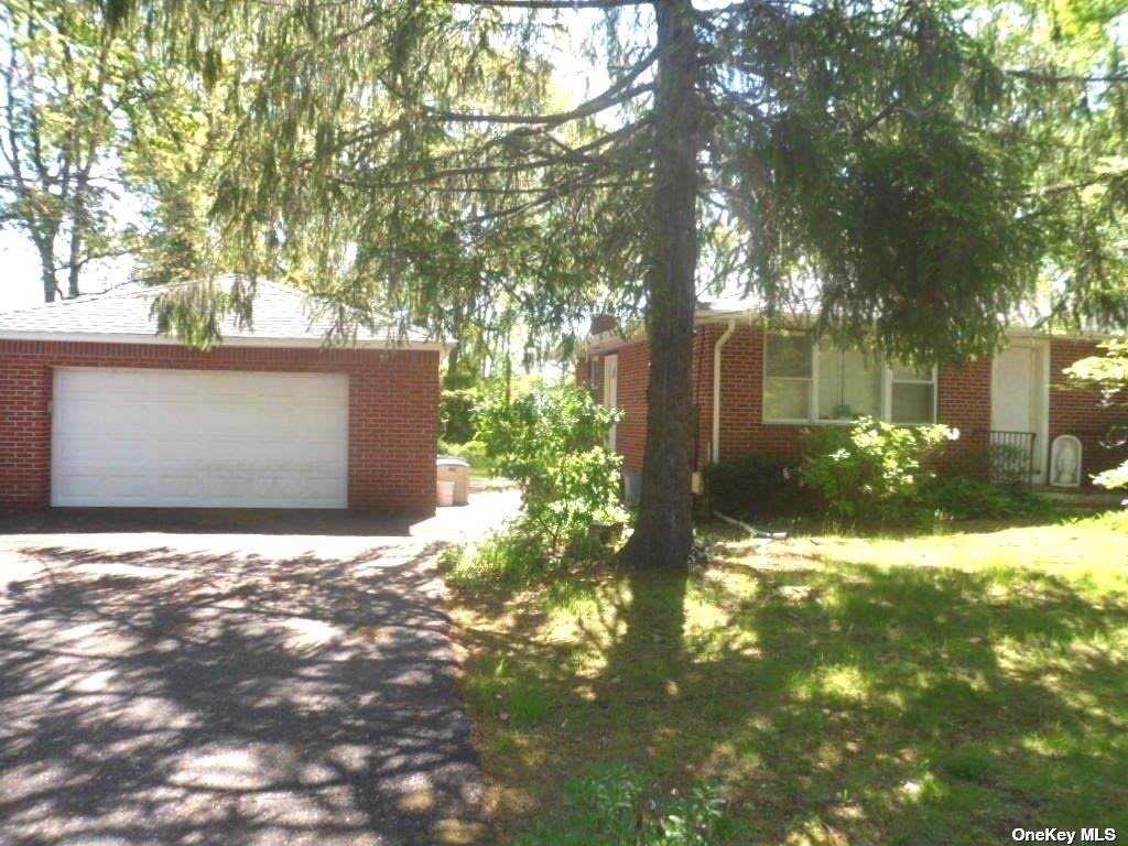 43 Summit Drive - Photo 1