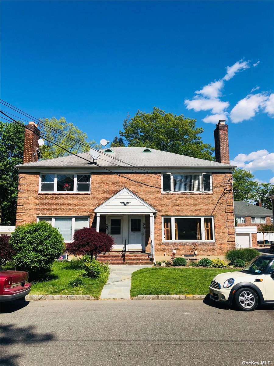 27 Spruce Street - Photo 1