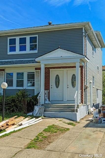 137-25 160 Street - Photo 1