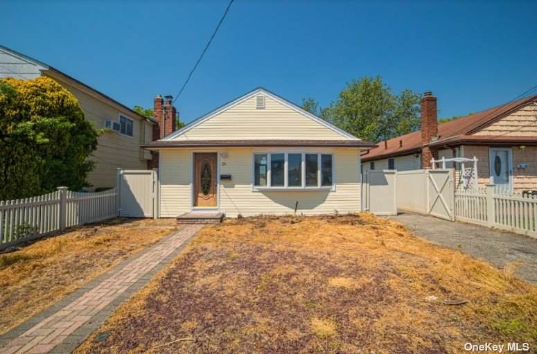 25 Elgin Road - Photo 1