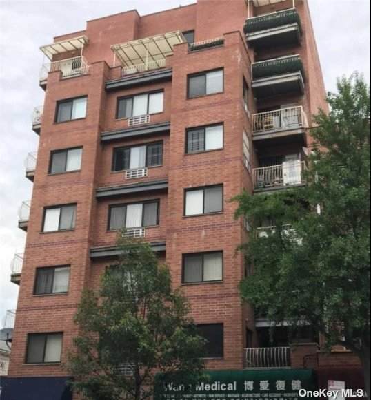 85-23 Broadway - Photo 1