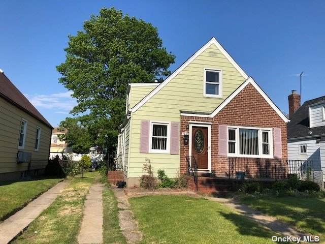 79-31 260 Street - Photo 1