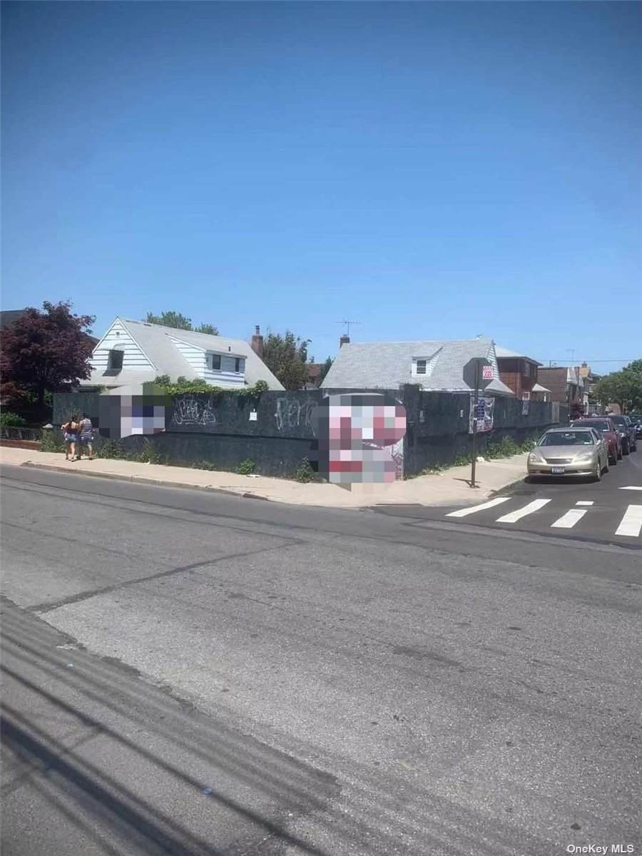 13619 Booth Memorial Avenue - Photo 1