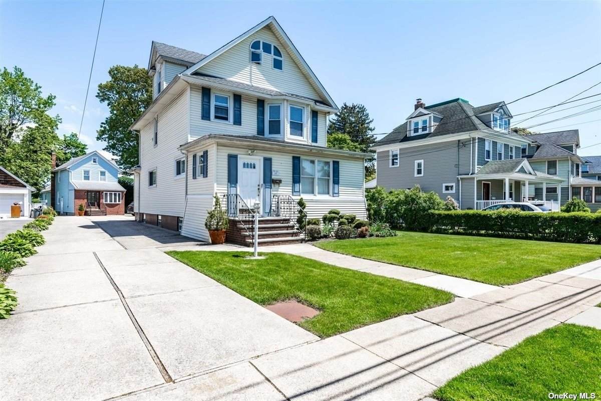 40 Earle Avenue - Photo 1