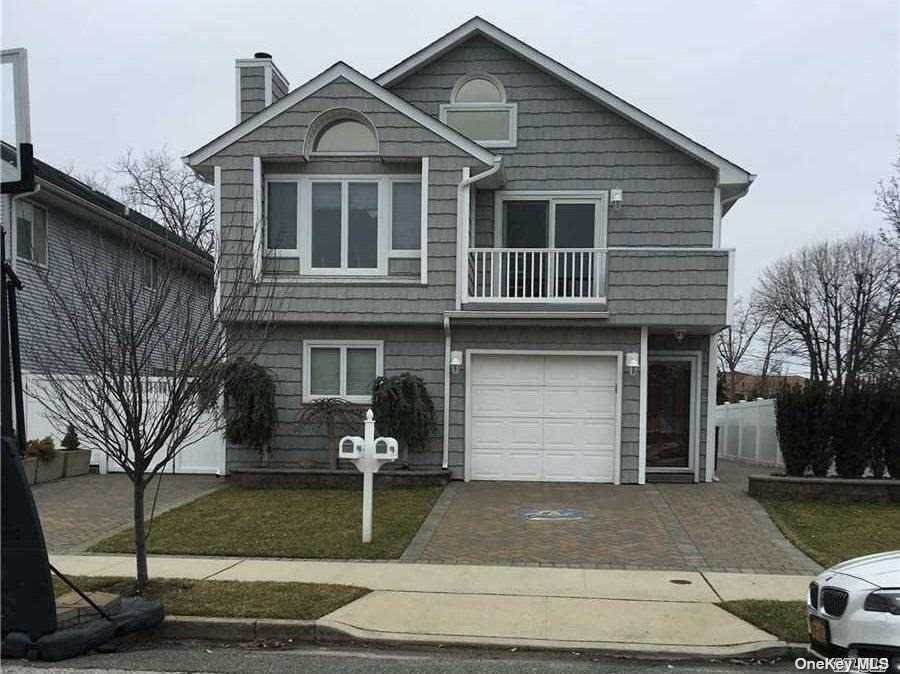 461 Fulton Street - Photo 1