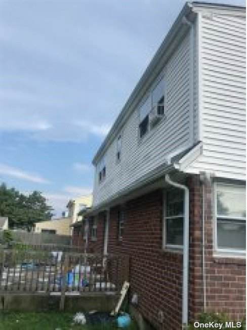 1046 Washington Avenue - Photo 1