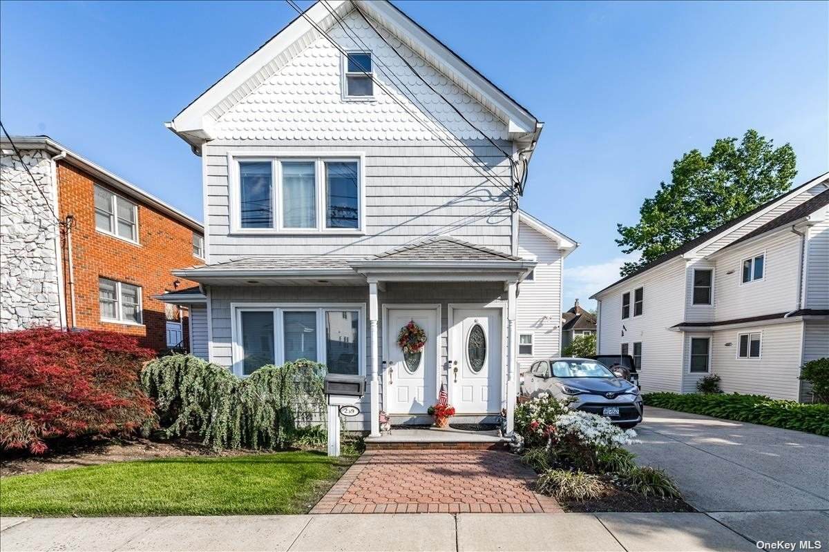 239 Garfield Avenue - Photo 1