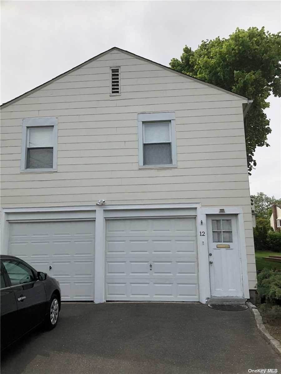 12 Forest Row - Photo 1
