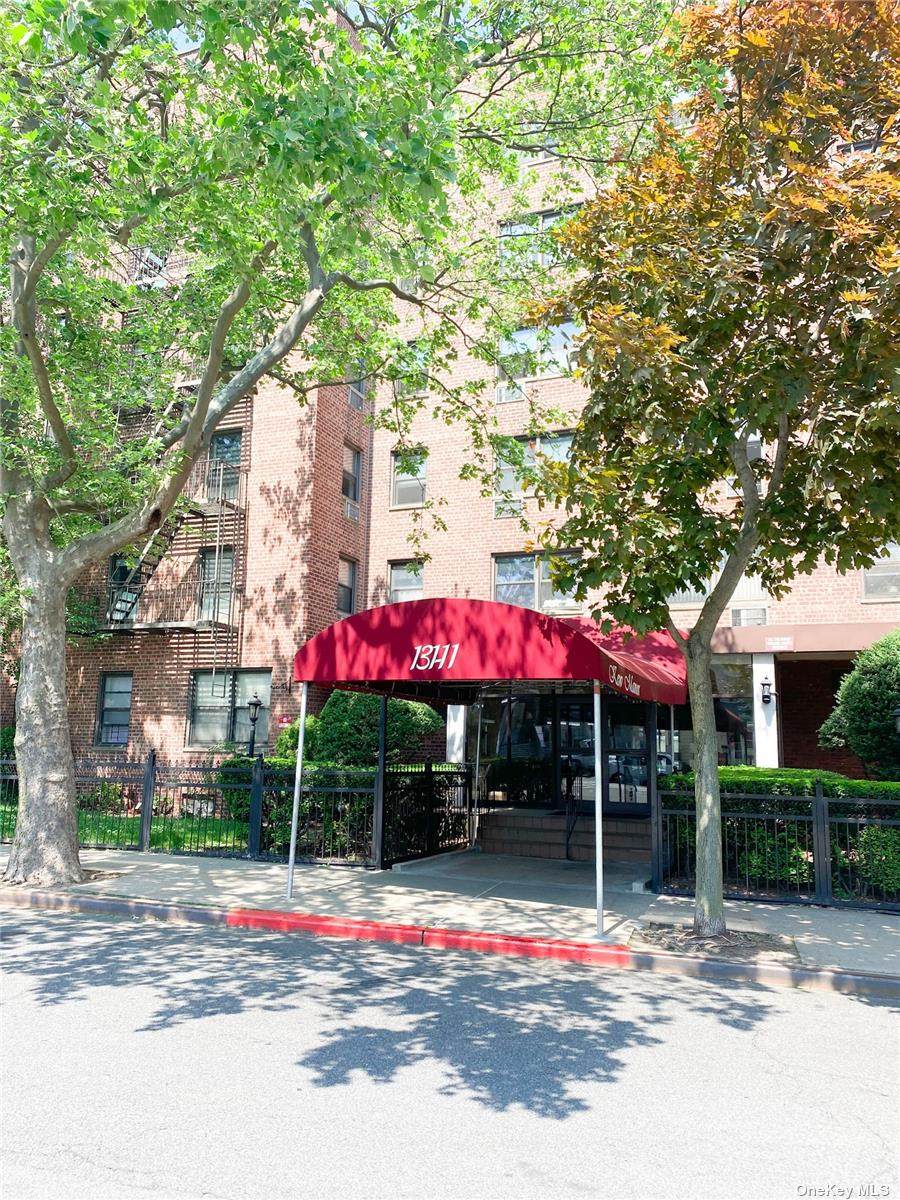 131-11 Kew Gardens Road - Photo 1