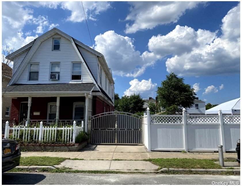 216-21 104 Ave - Photo 1