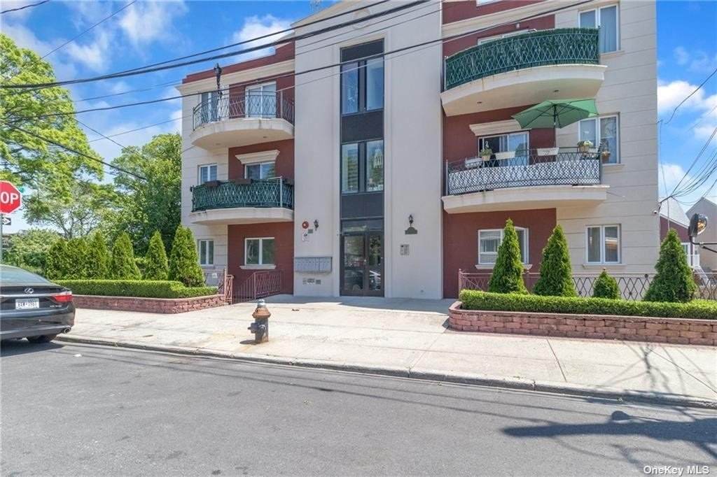 2775 Brown Street - Photo 1