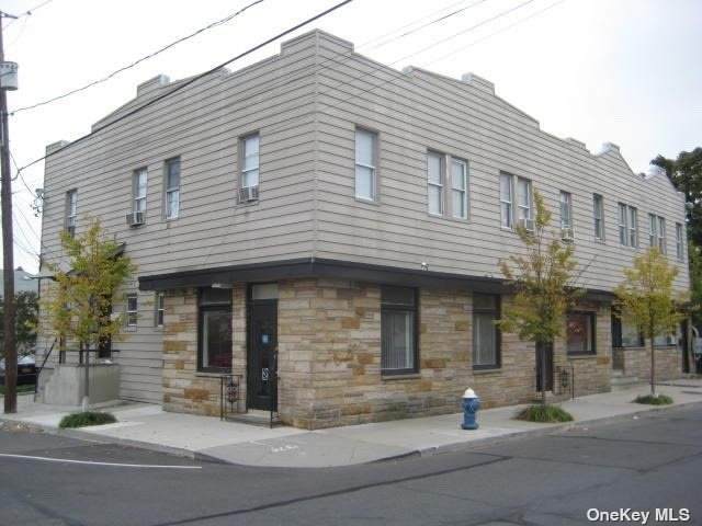 188 Mott Avenue - Photo 1