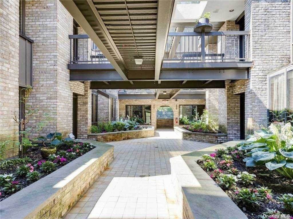 130 So Middle Neck Road - Photo 1