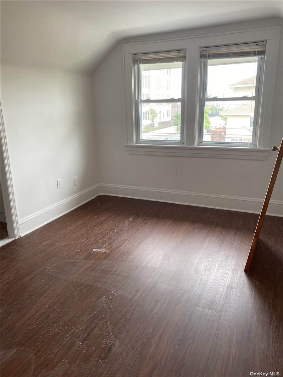 99-02 159th Avenue - Photo 1