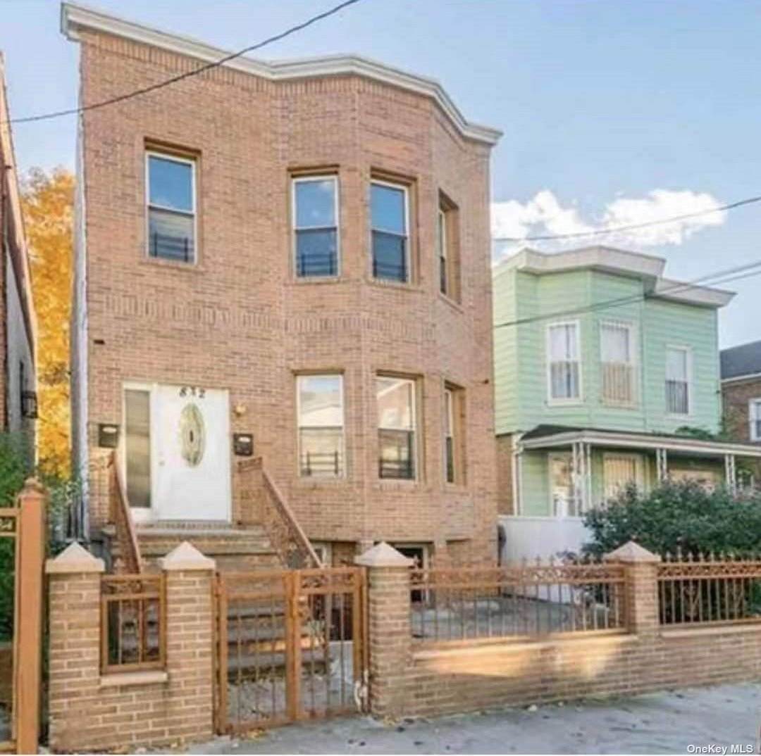 832 E 224 Street - Photo 1