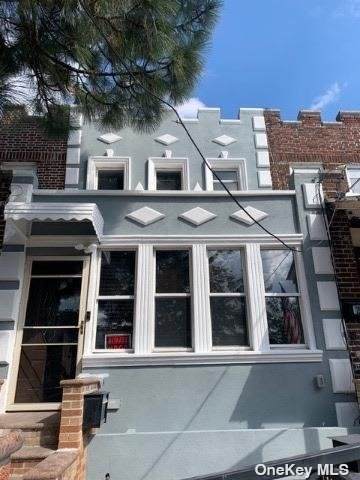 25-19 Mcintosh Street - Photo 1
