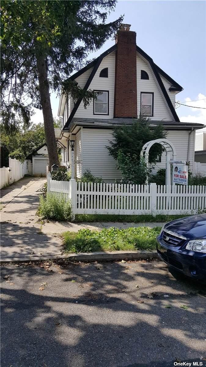 81-34 170 St - Photo 1