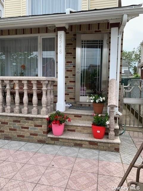 85-48 Parsons Boulevard - Photo 1