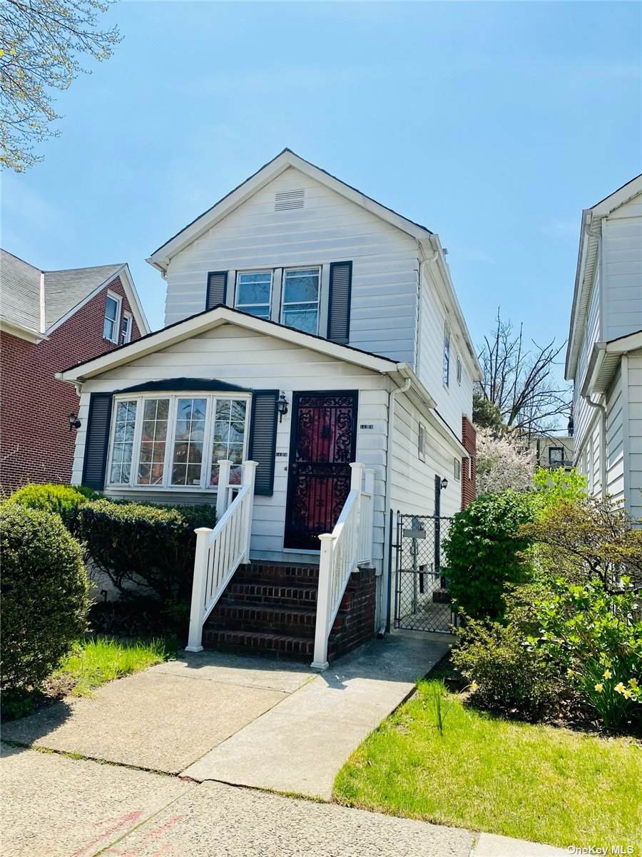 141-20 Hoover Avenue - Photo 1