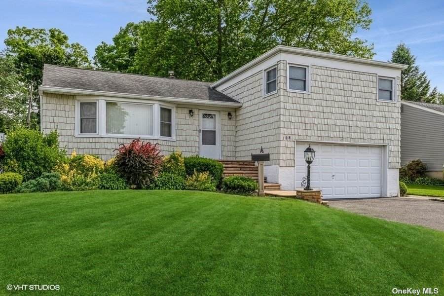 108 Greenwood Drive - Photo 1